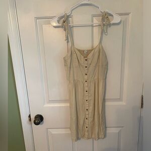 Linen Aeries sundress